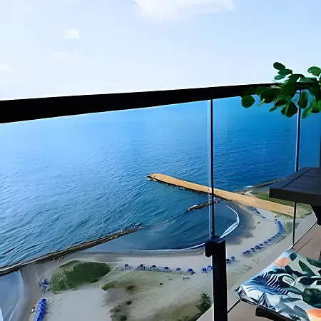 Apartamento Oceanfront Gem By Walled City, Spectacular Views *