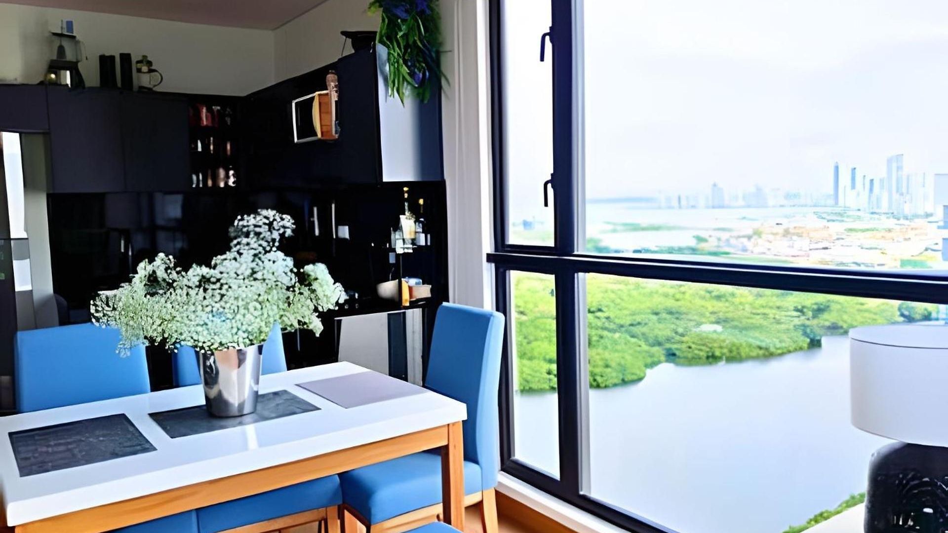 Apartment Oceanfront Gem By Walled City, Spectacular Views