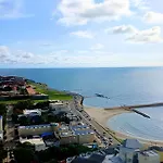 Oceanfront Gem By Walled City, Spectacular Views